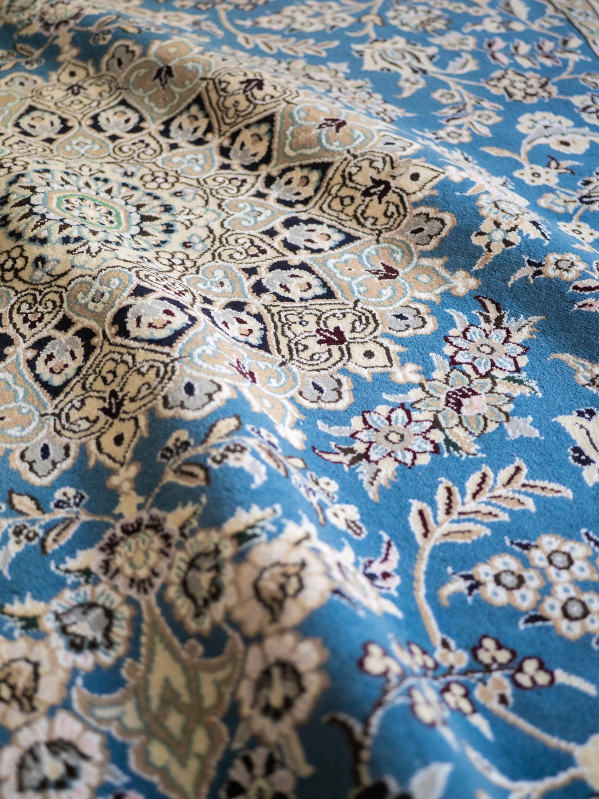 Startseite / Handgeknüpfte Teppiche / NAIN Himmelblau (AUSVERKAUFT)