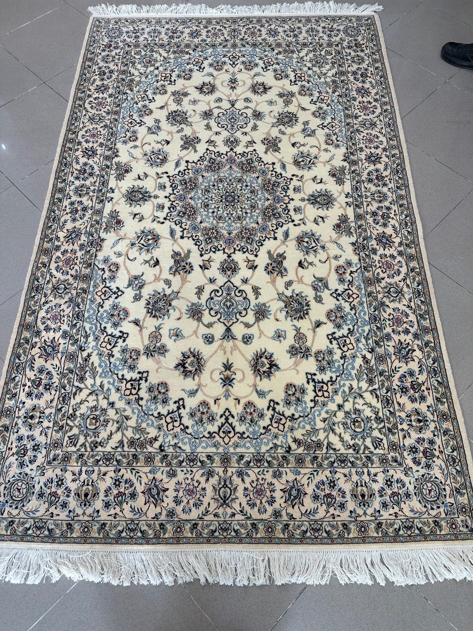 Jabbari Fine Living-NAIN 6LA Caro 209×138 cm